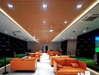 室內(nèi)高爾夫入駐“中國(guó)第一村”，啟高體育如何做到圈粉無(wú)數(shù)？